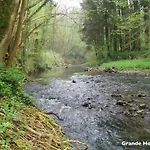 Green Lodges *