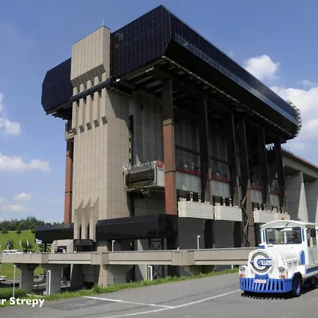 Green Lodges بيت للعطل