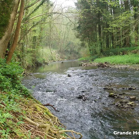 Green Lodges *